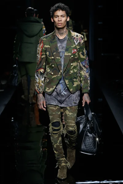 Look 5